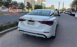 نیسان سێنترا